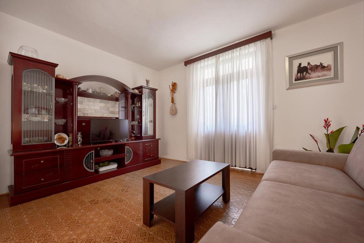Apartmani Kuca U Maslinama Свети Стефан Екстериор снимка